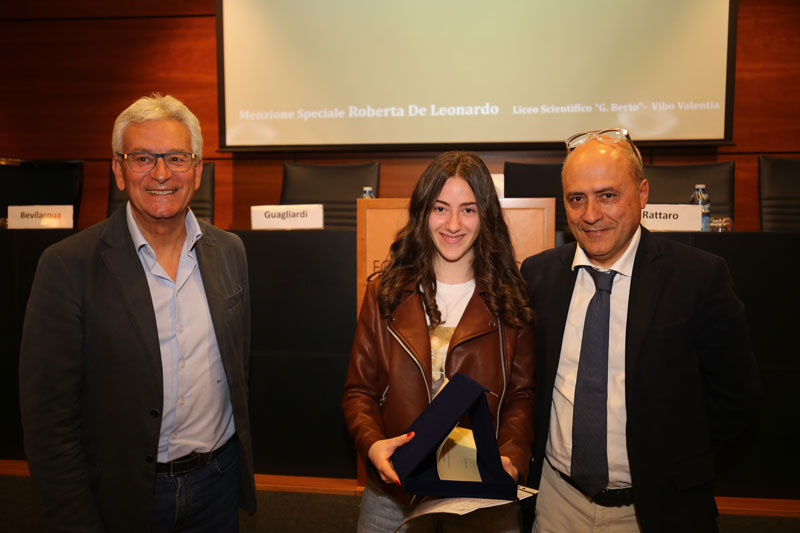 Menzione Speciale Roberta De Leonardo Liceo Scientifico “Giuseppe Berto” di Vibo Valentia