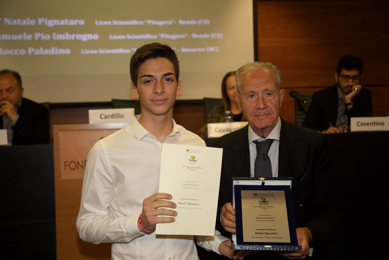 II classificato ex-aequo Natale Pignataro Liceo Scientifico “Pitagora”-  Rende (CS)